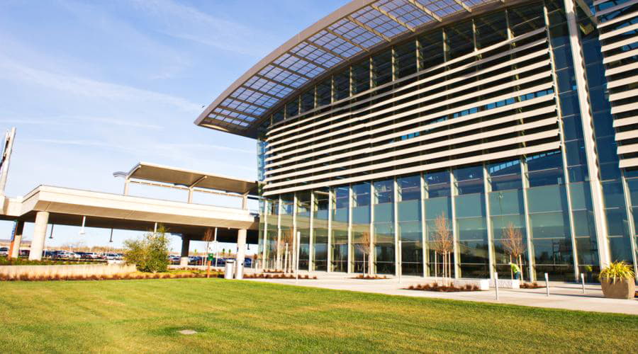 Le migliori opzioni di noleggio auto a Aeroporto di Sacramento